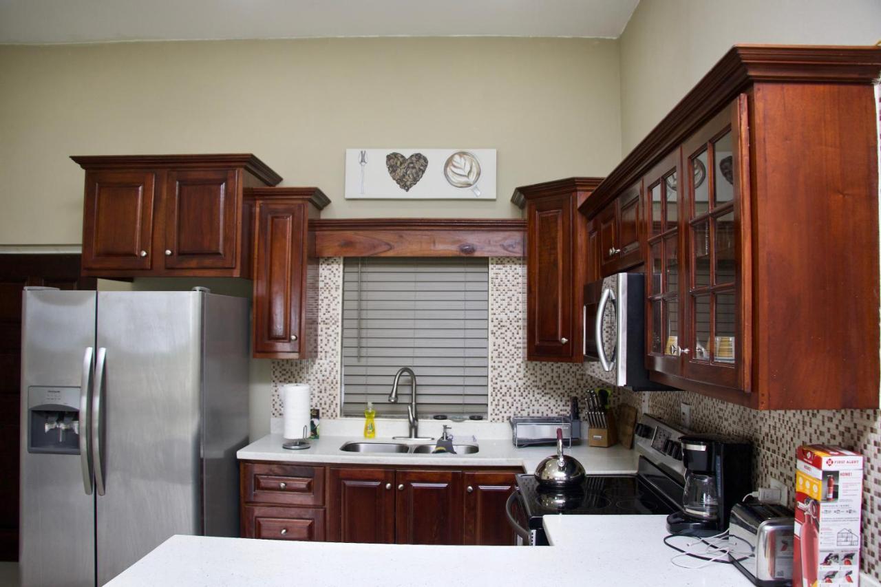 Comfort Homes Kingston Extérieur photo